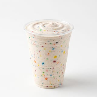 Alvia's M&M Milkshake